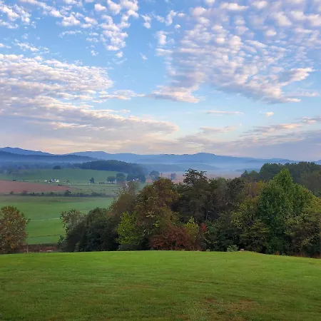 The Loft At Hebron Valley Overlook
